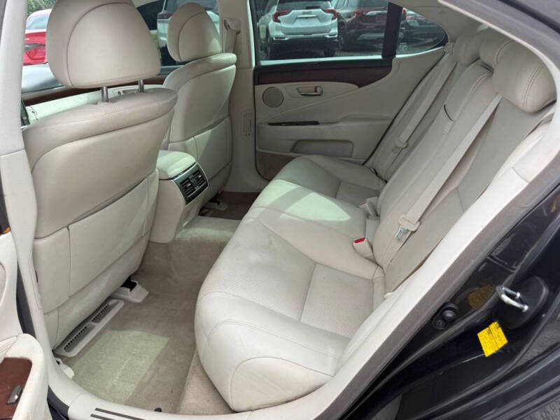 2010 Lexus LS 460