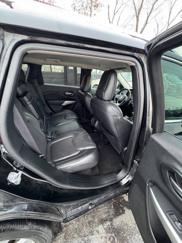 2018 Jeep Cherokee Overland