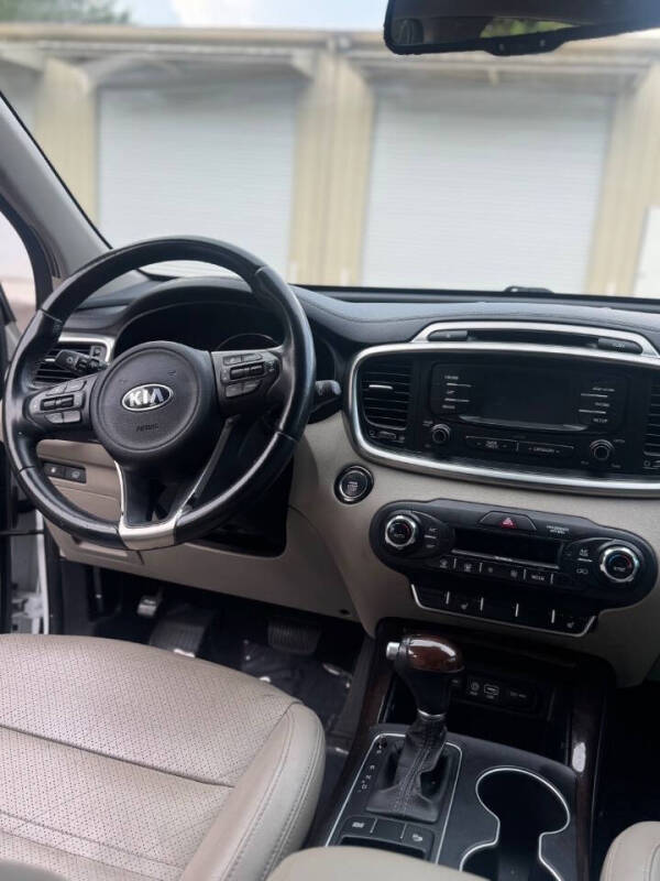 2016 Kia Sorento EX V6