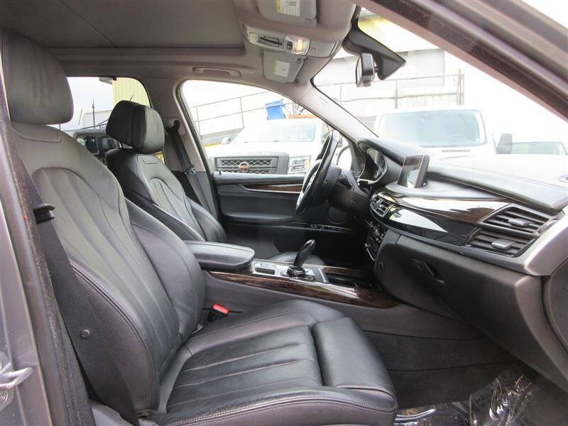 2016 BMW X5 xDrive50i