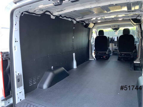 2025 Ford E-Transit 350