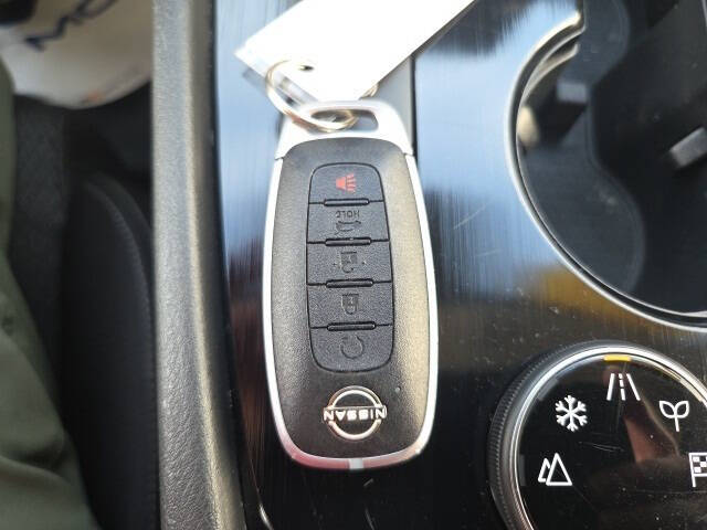 2024 Nissan Rogue SV