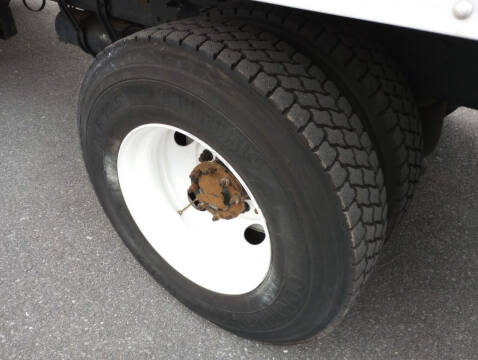 2014 Freightliner M2 106