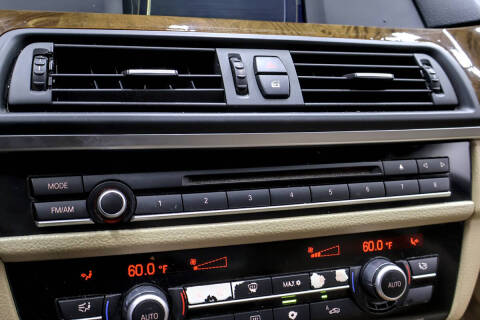 2011 BMW 5 Series 528i