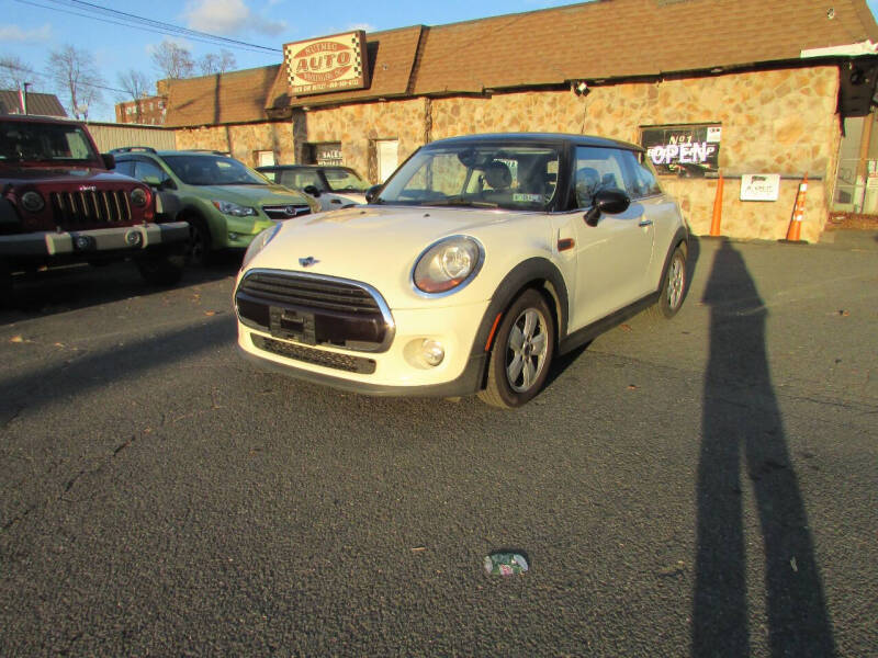 2017 MINI Hardtop 2 Door Cooper