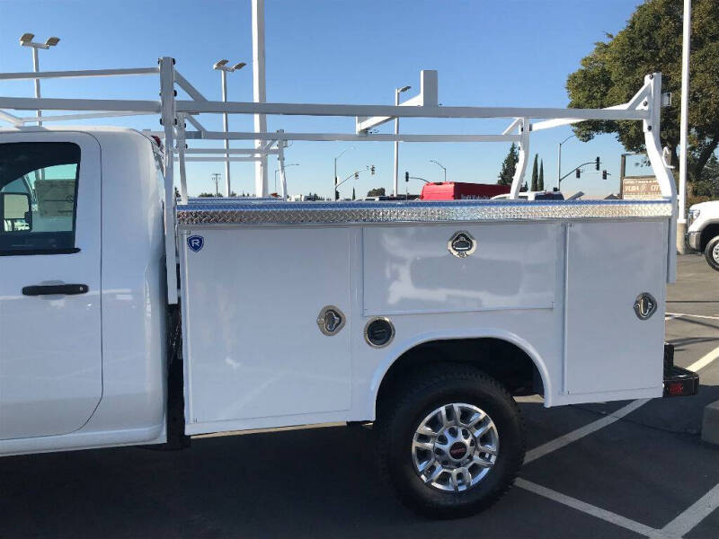 2026 GMC Sierra 2500HD Pro