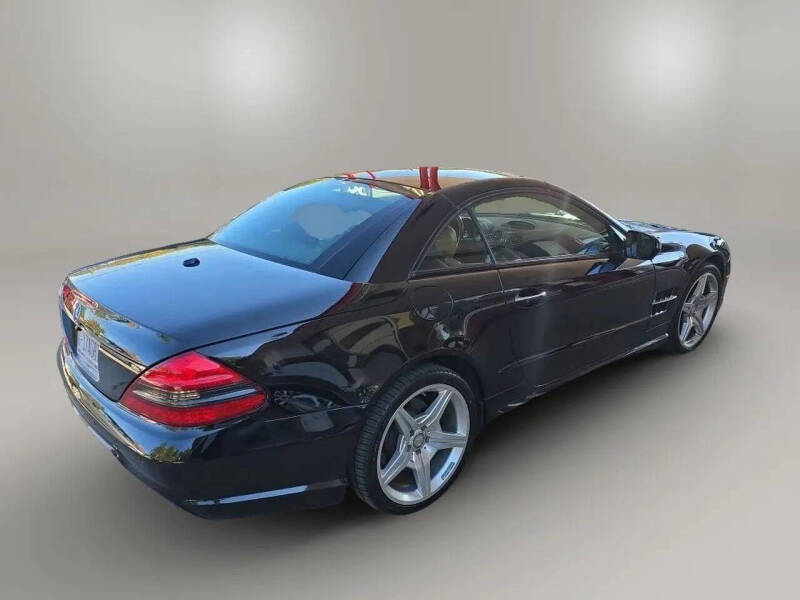 2011 Mercedes-Benz SL-Class SL 550