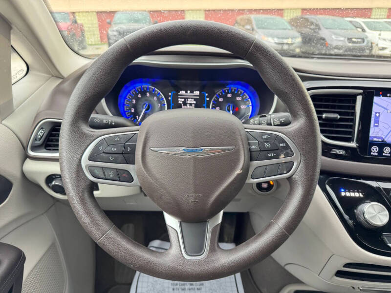2017 Chrysler Pacifica Touring