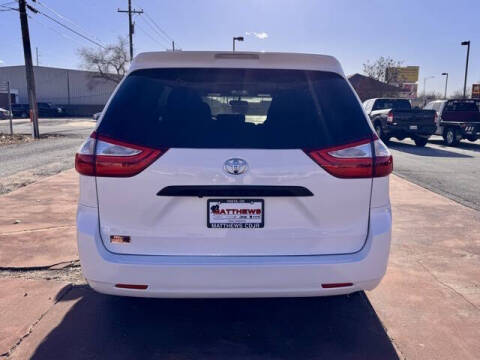 2017 Toyota Sienna L 7-Passenger