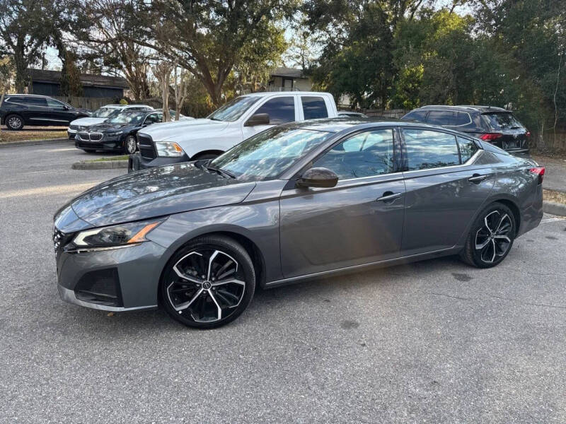 2025 Nissan Altima 2.5 SR
