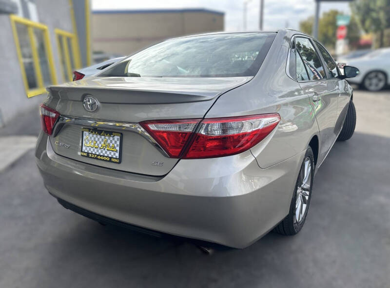 2016 Toyota Camry SE