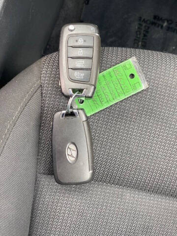 2022 Hyundai Accent SEL