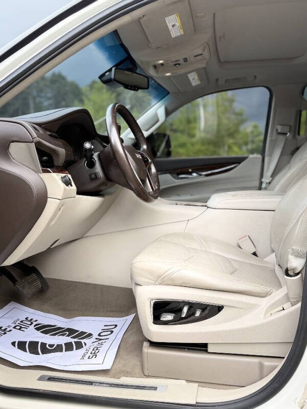2015 Cadillac Escalade ESV Premium