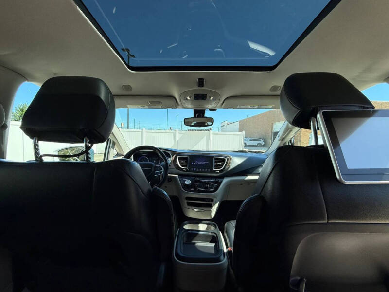 2017 Chrysler Pacifica