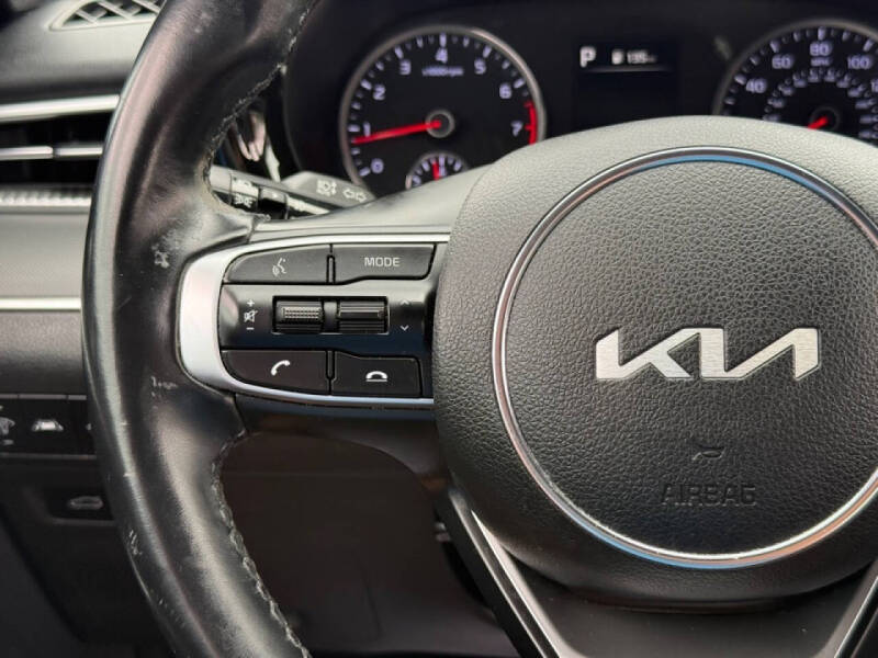 2022 Kia K5
