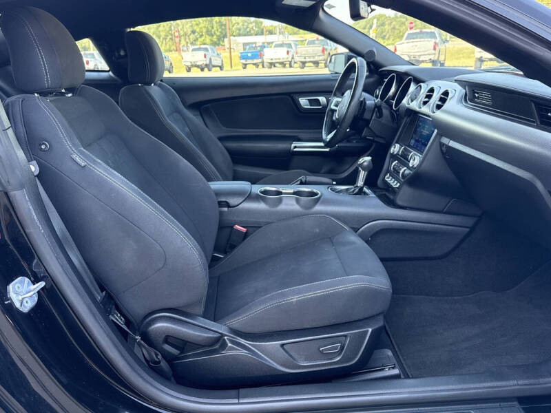 2020 Ford Mustang EcoBoost