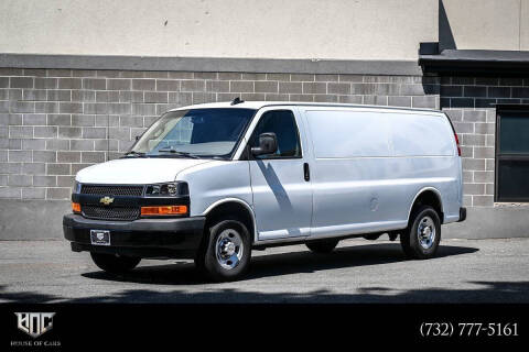 2024 Chevrolet Express 2500