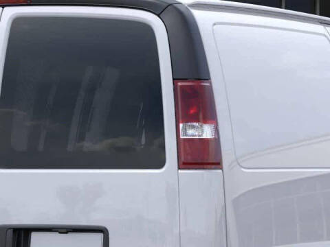 2025 Chevrolet Express 2500