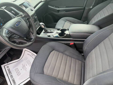 2015 Ford Edge SE