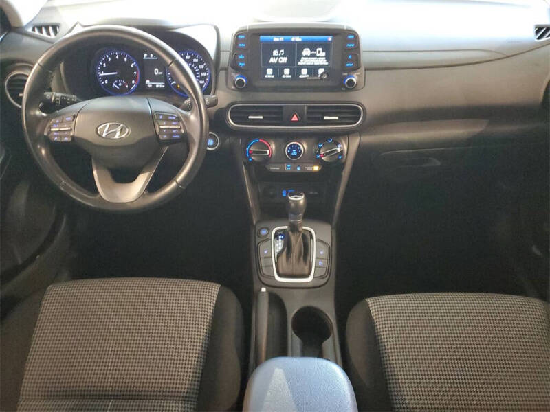 2020 Hyundai Kona SEL Plus