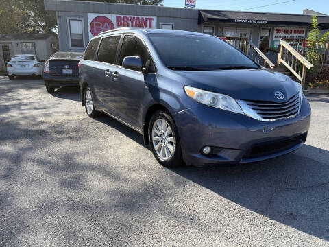 2017 Toyota Sienna XLE Premium 7-Passenger