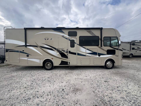 2017 Thor Motor Coach ACE BUNK HOUSE