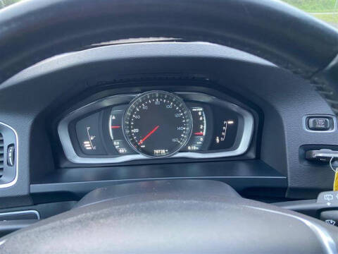 2015 Volvo V60 T5 Premier