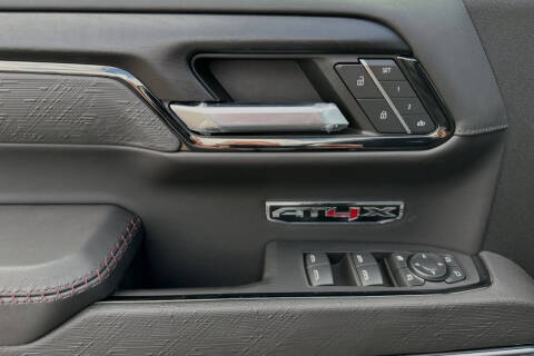 2024 GMC Sierra 1500 AT4X