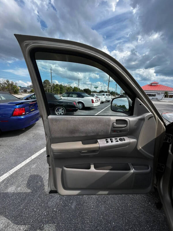 2004 Dodge Dakota