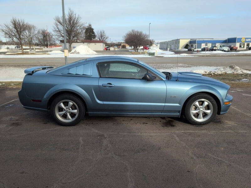 2007 Ford Mustang GT Deluxe