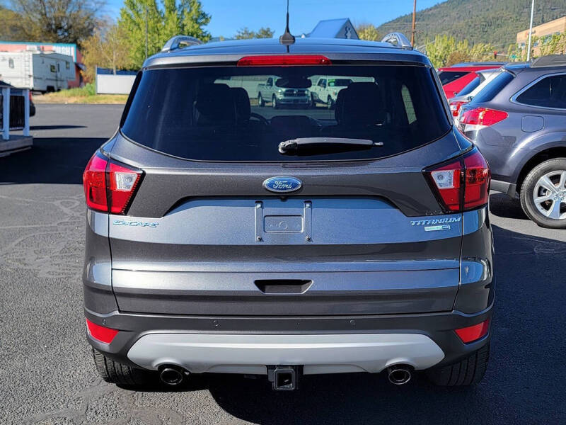 2019 Ford Escape Titanium