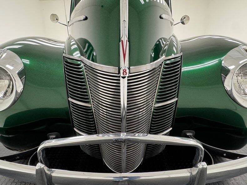 1940 Ford Deluxe