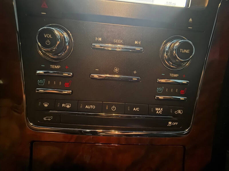 2017 Lincoln Navigator Select