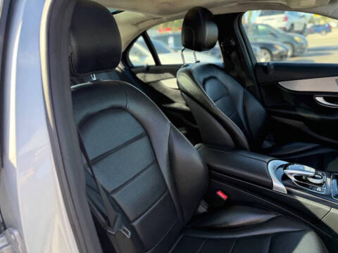 2015 Mercedes-Benz C-Class C 300