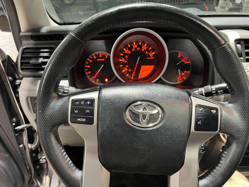 2013 Toyota 4Runner SR5