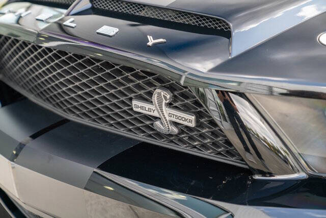 2009 Ford Shelby GT500 4