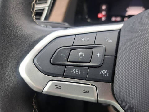 2025 Volkswagen Atlas SE