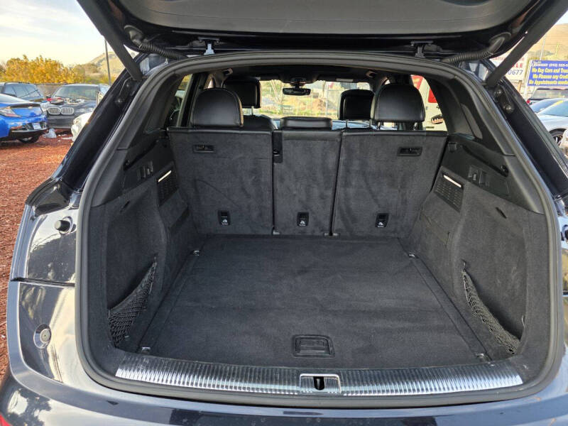 2018 Audi SQ5 3.0T quattro Premium Plus