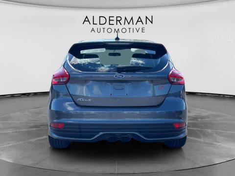 2018 Ford Focus ST