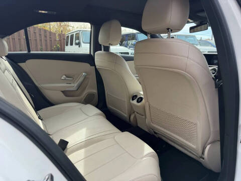 2019 Mercedes-Benz A-Class A 220