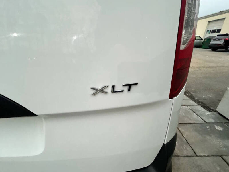 2015 Ford Transit Connect XLT