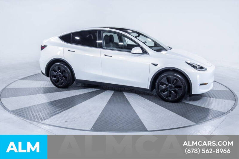 2025 Tesla Model Y Long Range
