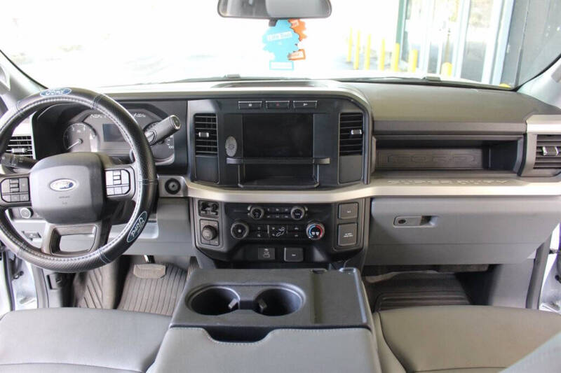 2024 Ford F-600 Super Duty