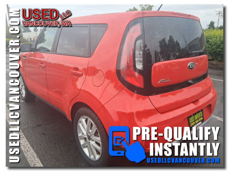 2017 Kia Soul +