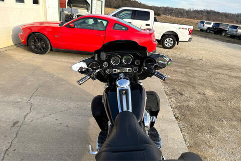 2010 Harley-Davidson FLHTCU Ult EG Classic