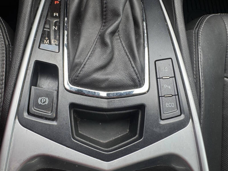 2016 Cadillac SRX Performance Collection
