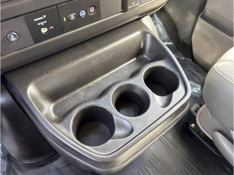 2017 Chevrolet Express 2500