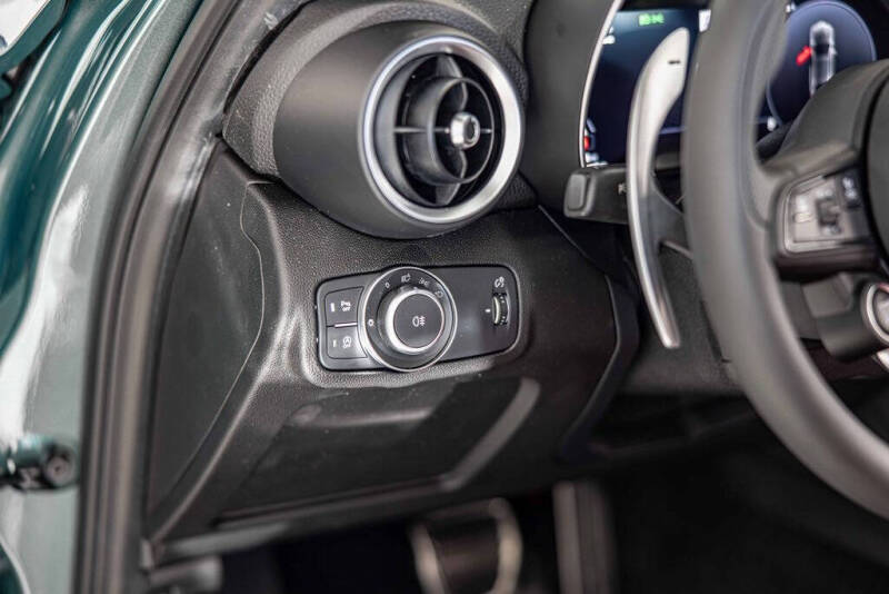 2025 Alfa Romeo Giulia