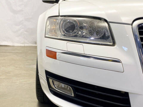 2008 Audi S8 quattro