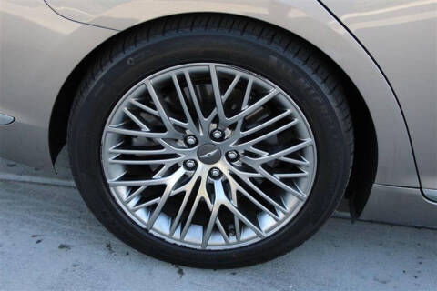 2021 Genesis G90